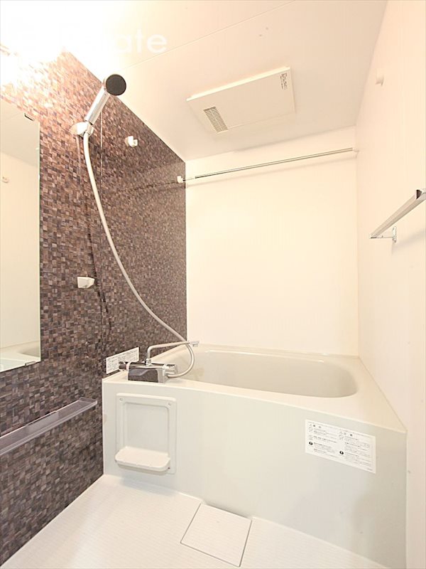 バス・シャワールーム　バスルーム