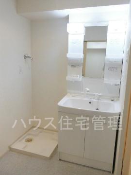 洗面設備　洗髪洗面化粧台