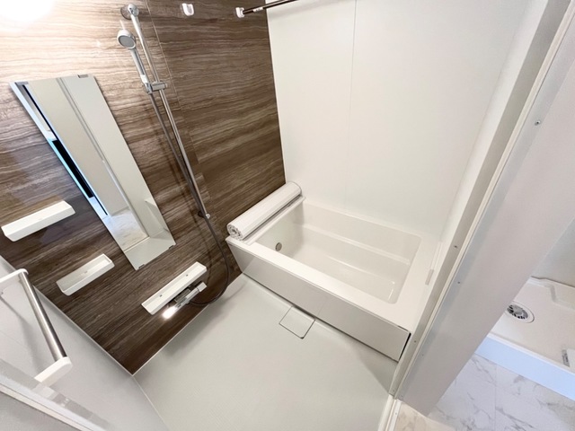 バス・シャワールーム　※同タイプの写真です。