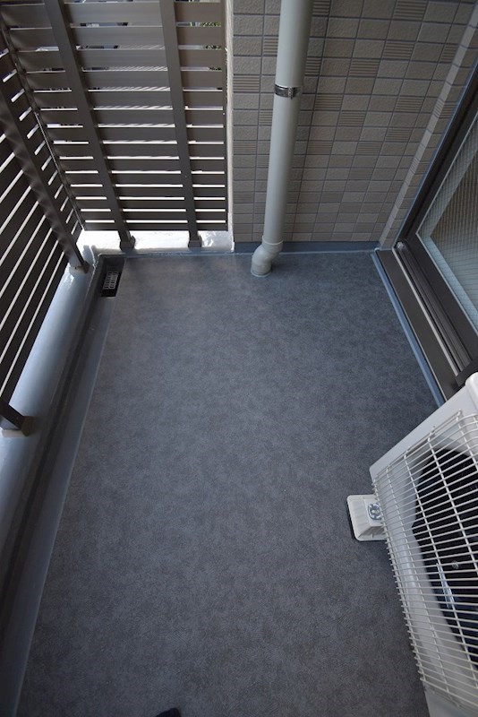 バルコニー　同施工会社の同仕様写真です。