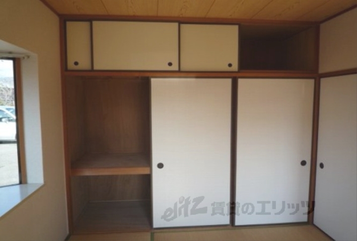 居室・リビング　和室