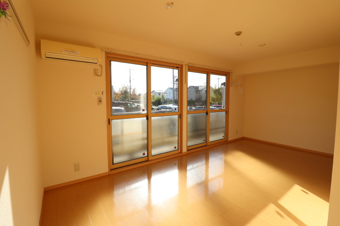 居室・リビング　洋室1