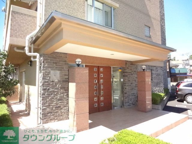 エントランス　★お部屋探しは株式会社タウンハウジング東京まで★