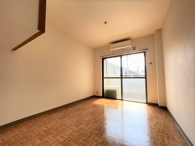 居室・リビング　別部屋参考写真