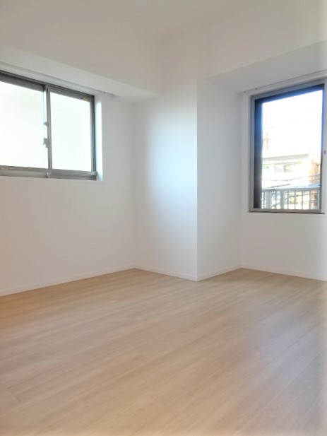 その他　６帖の洋室