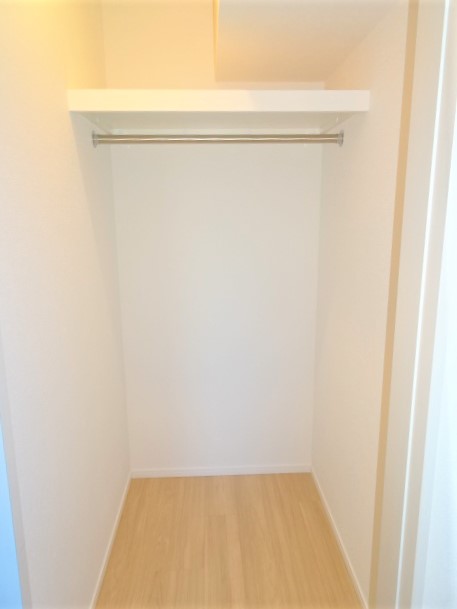 収納　ウォークインクローゼット