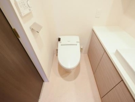 トイレ　同タイプのお写真です