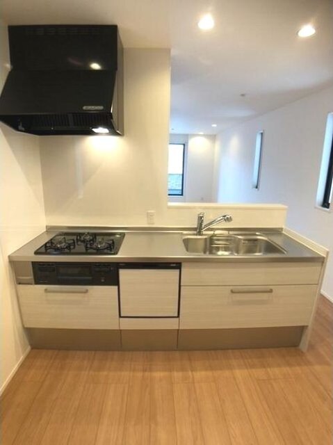 キッチン　人気のシステムキッチンです