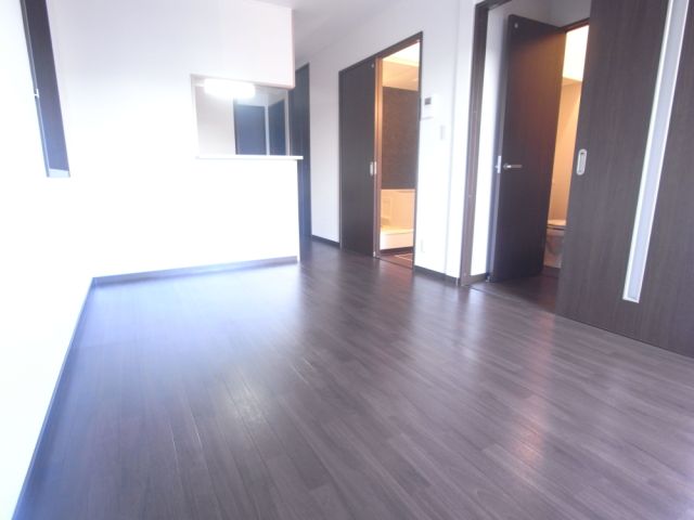 居室・リビング　リビング