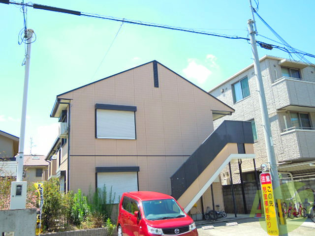 建物外観　豊中市上野西「コート豊中」