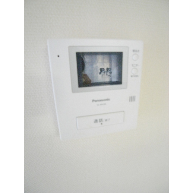 セキュリティ　ＴＶ付モニターホン（別号室写真）