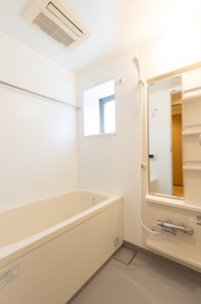 バス・シャワールーム　同タイプのお写真です