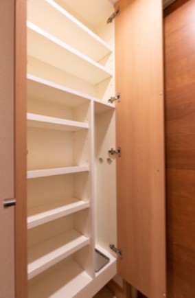 玄関　同タイプのお写真です