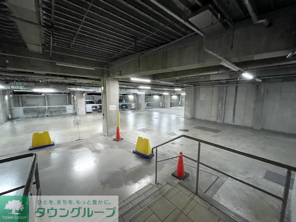 駐車場　タウンハウジングレジデンス事業部　恵比寿店・赤坂店までお問…