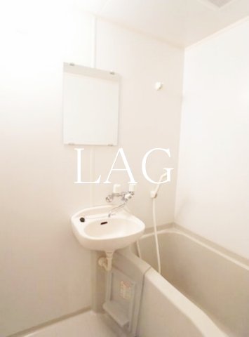 バス・シャワールーム　お風呂です。