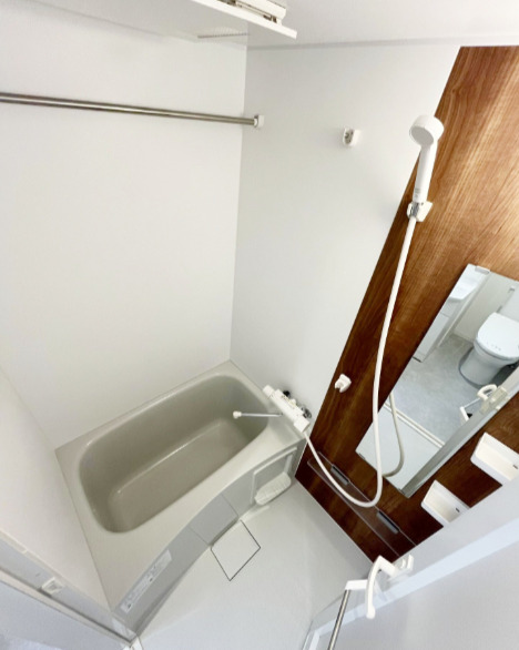 バス・シャワールーム　【女性のお一人暮らしでも安心のセキュリティ♪】住環境良好！