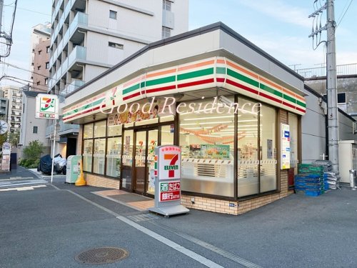 コンビニ　セブンイレブン 横浜中央2丁目店（コンビニ）まで134m