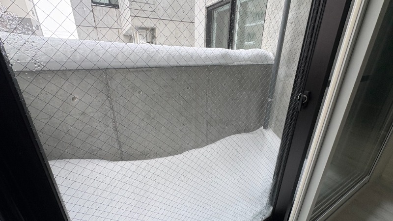 バルコニー　バルコニー