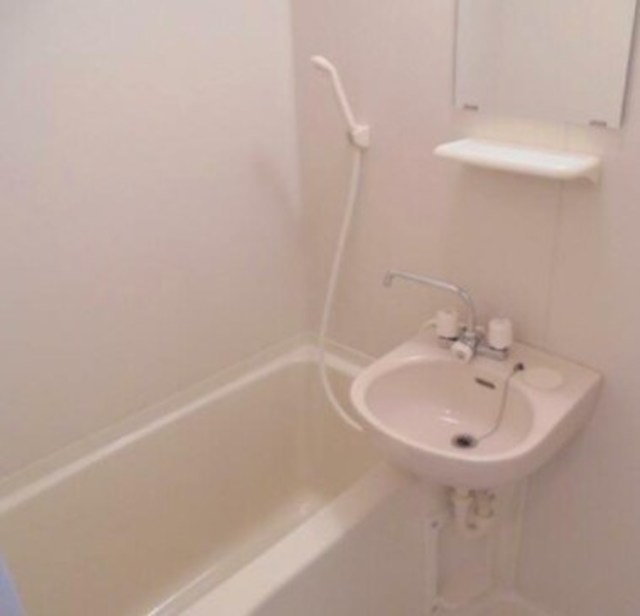 バス・シャワールーム　同仕様参考