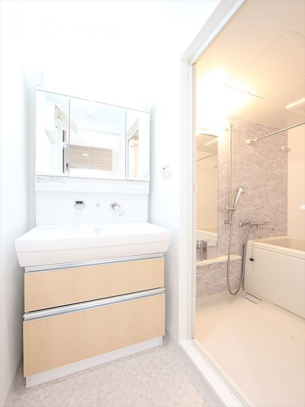 洗面設備　洗面所