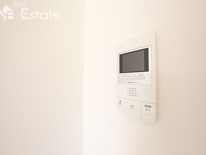 セキュリティ　モニター付きインターホン