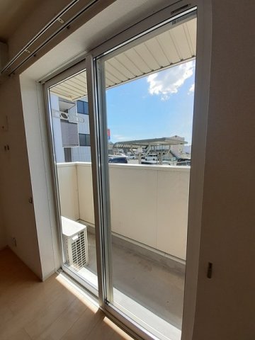 バルコニー　落ち着いた時間を過ごせるバルコニーです