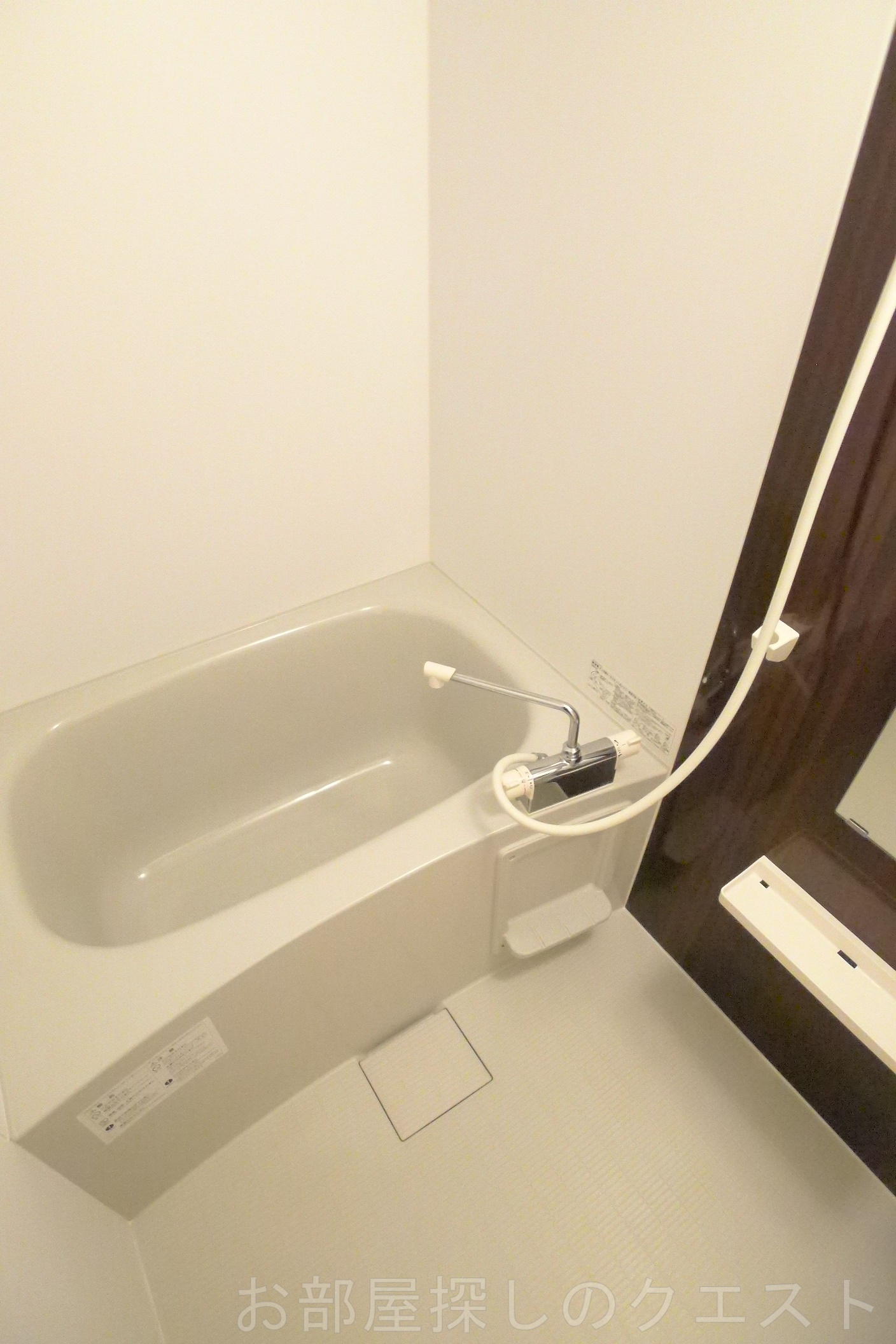 バス・シャワールーム　（写真は同タイプ）