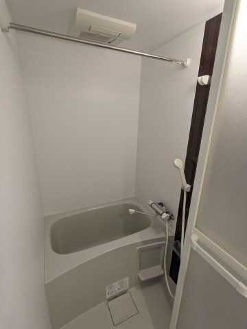 バス・シャワールーム　お風呂で日々の疲れを落としましょう