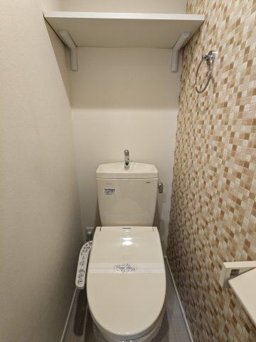 トイレ　落ち着いたトイレです
