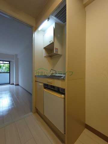 キッチン　別部屋の参考写真となります