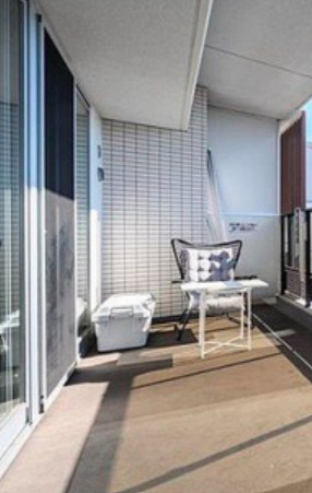 バルコニー　バルコニーがあります