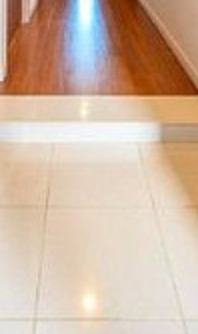 玄関　ゆったりとした玄関です