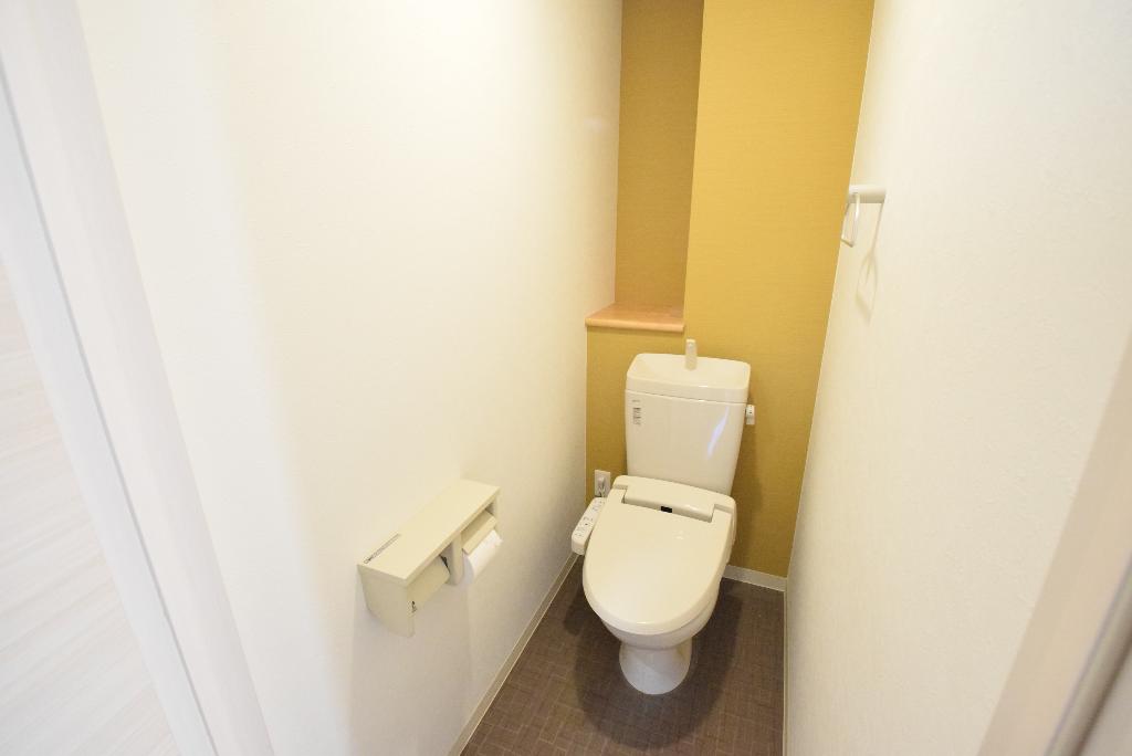 トイレ　シャワー付トイレ