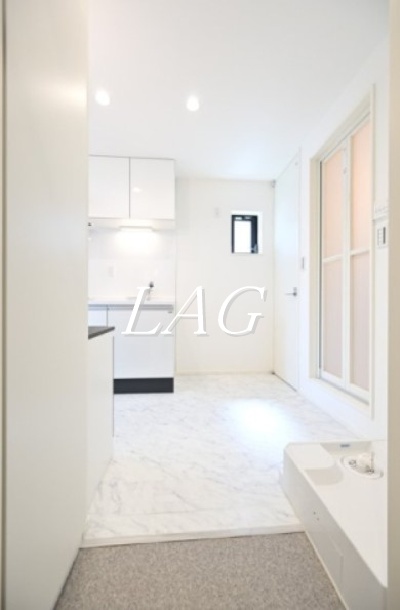 玄関　玄関です。