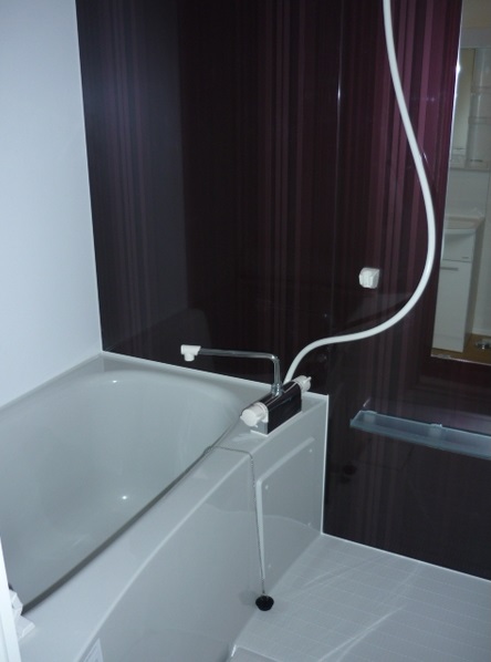 バス・シャワールーム　バスルーム