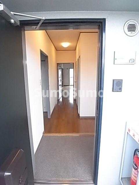 玄関　シンプルで使いやすい玄関です