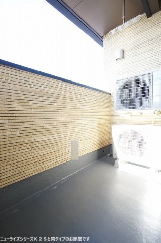 バルコニー　陽当たり良好なバルコニーです