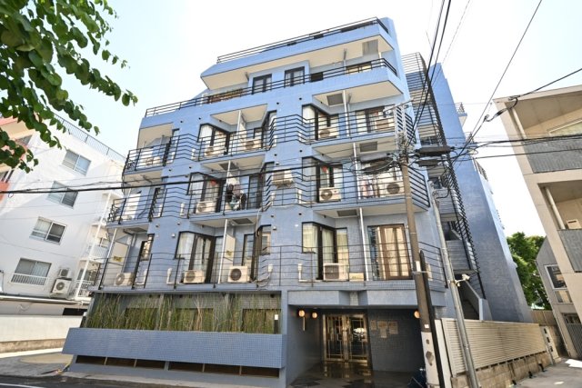 建物外観　外観は落ち着いています