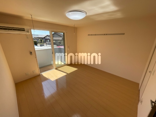 玄関　玄関も綺麗に仕上がっています。