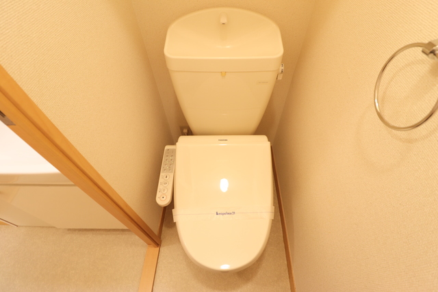 トイレ　ウォシュレット