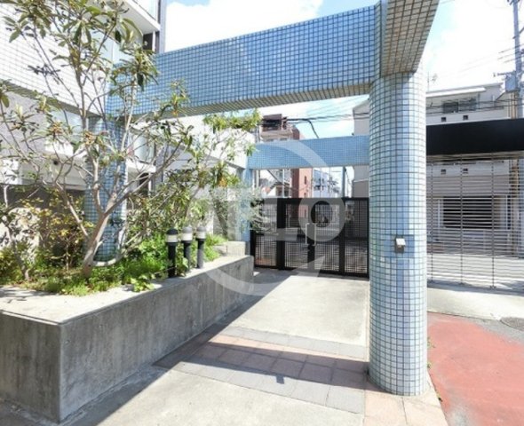 エントランス　シオンズガーデン花川　エントランス