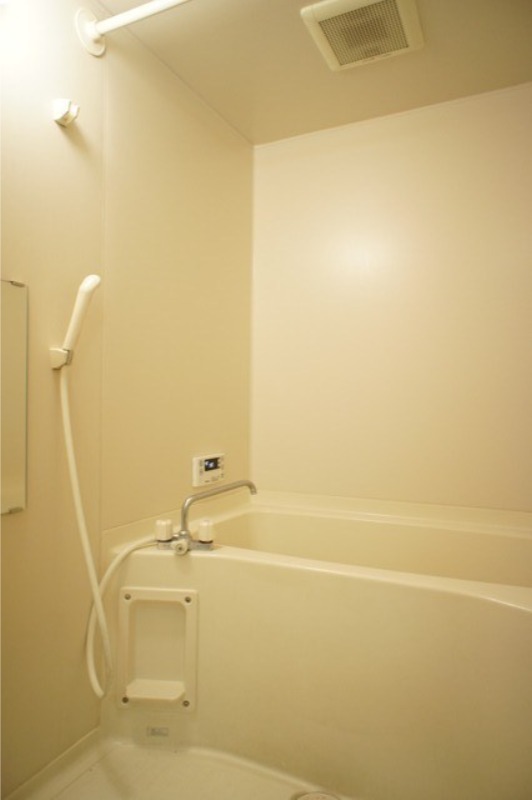 バス・シャワールーム　図面と現状に相違がある場合には現状を優先