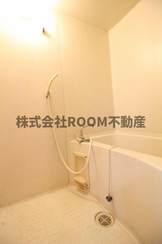 バス・シャワールーム　お風呂です