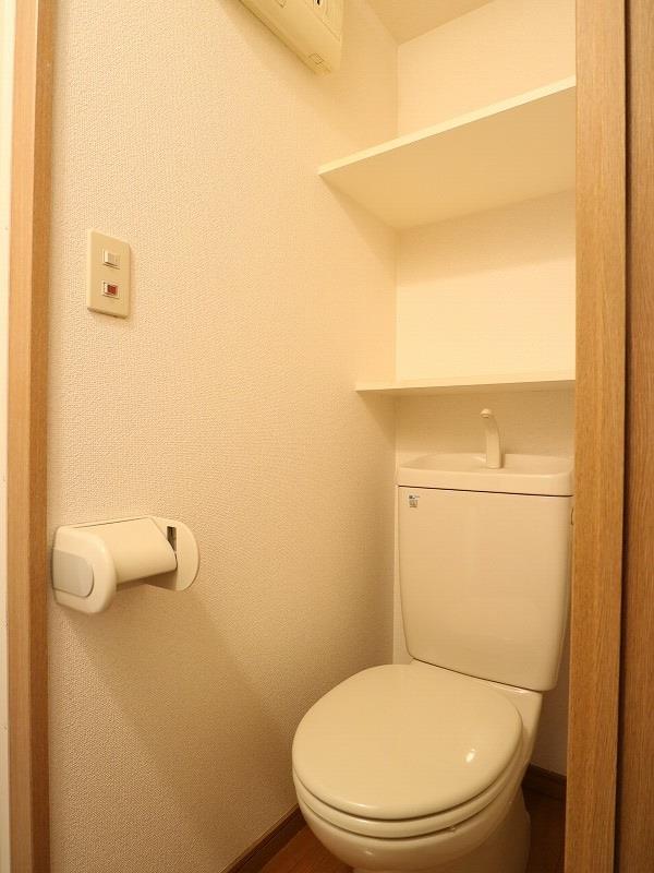 トイレ　※写真と異なる場合は現状優先。