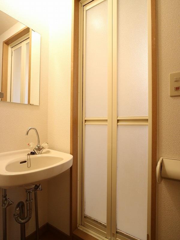 洗面設備　※写真と異なる場合は現状優先。