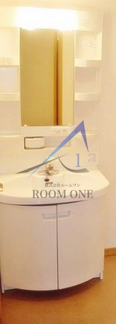 洗面設備　洗面台です。