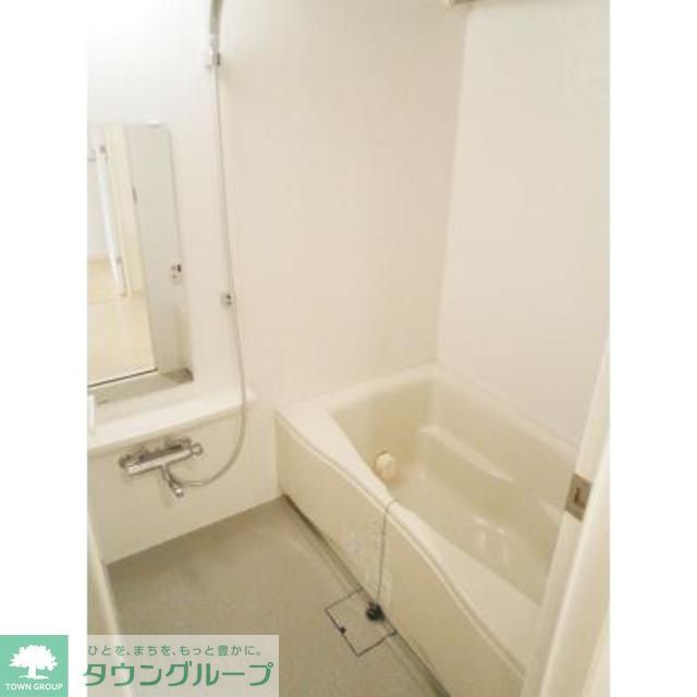 バス・シャワールーム　※写真は同タイプ住戸です。
