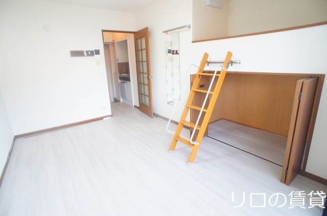 居室・リビング　別号室