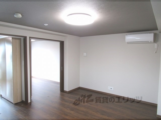 居室・リビング　居室