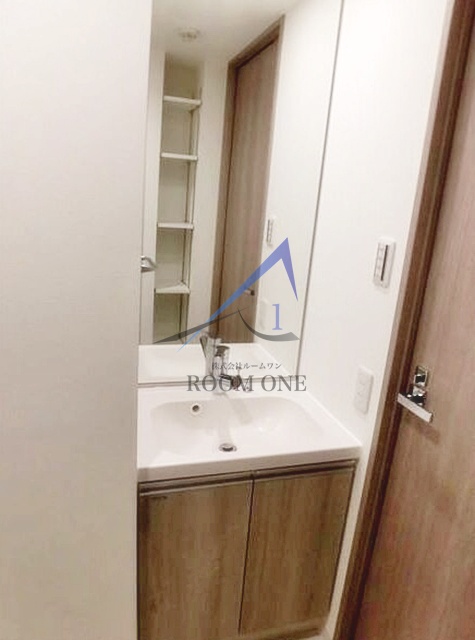 洗面設備　独立洗面台です。